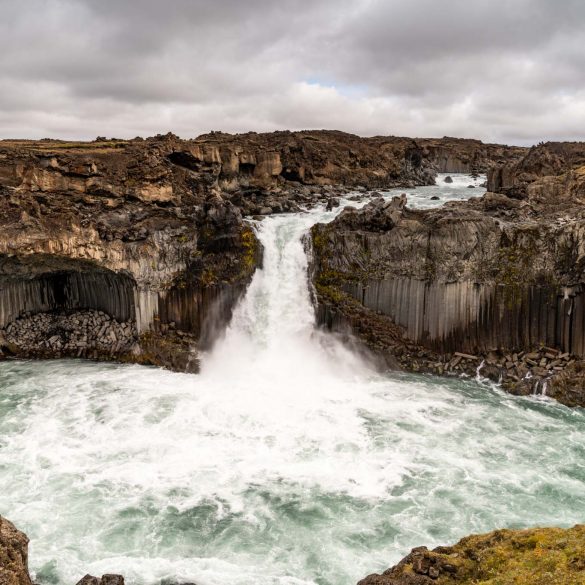 Iceland, Half VI: Aldeyjarfoss and a few pleasant Dutch folks